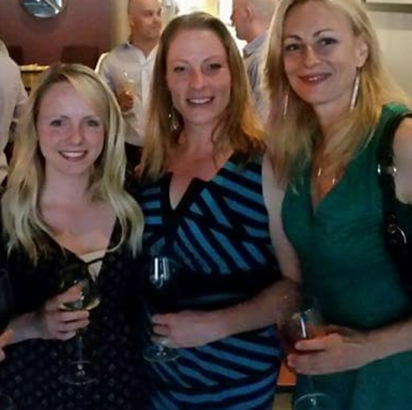 Fun pattern green and black dress - Picture 5 of 6